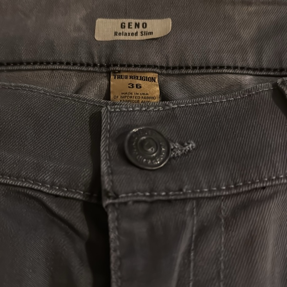True Religion Geno Relaxed Slim Fit. Size 36x34. Gray - Washed Style. - Picture 4 of 5